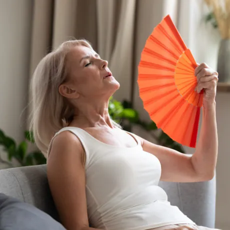 Blog: Natural Ways to Relieve Hot Flashes