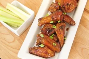 baked-strawberry-chicken-wings-1